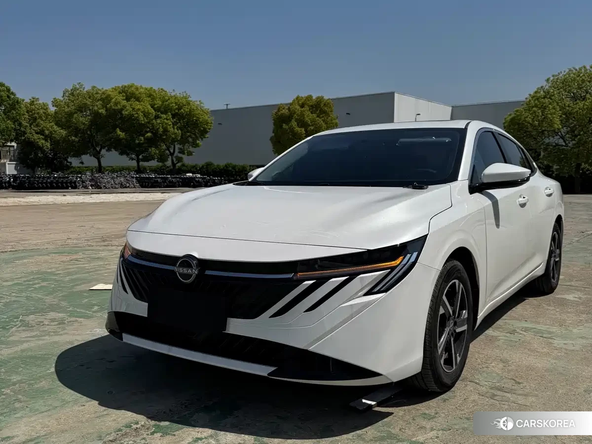 Nissan Sylphy 2026 Белый из Китая