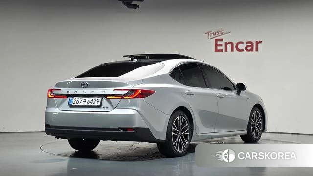 Toyota Camry (XV80) 2025 Серебряный из Кореи