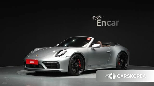 Porsche 911(992) 2022 Серебристо-серый из Кореи