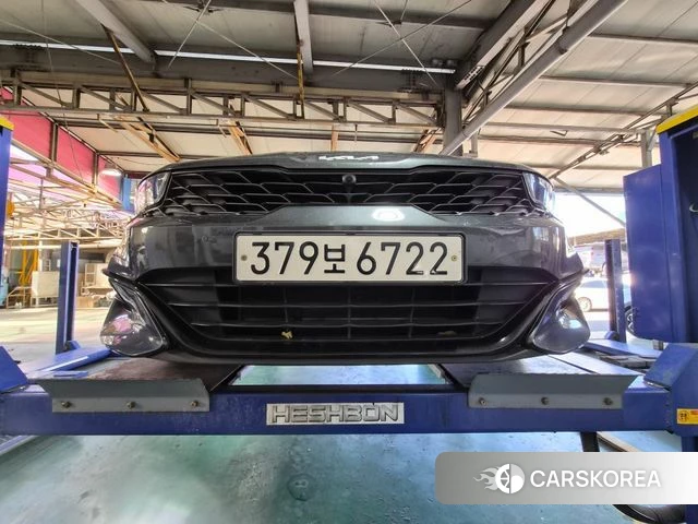 Kia K5 3rd generation 2022 Серый из Кореи