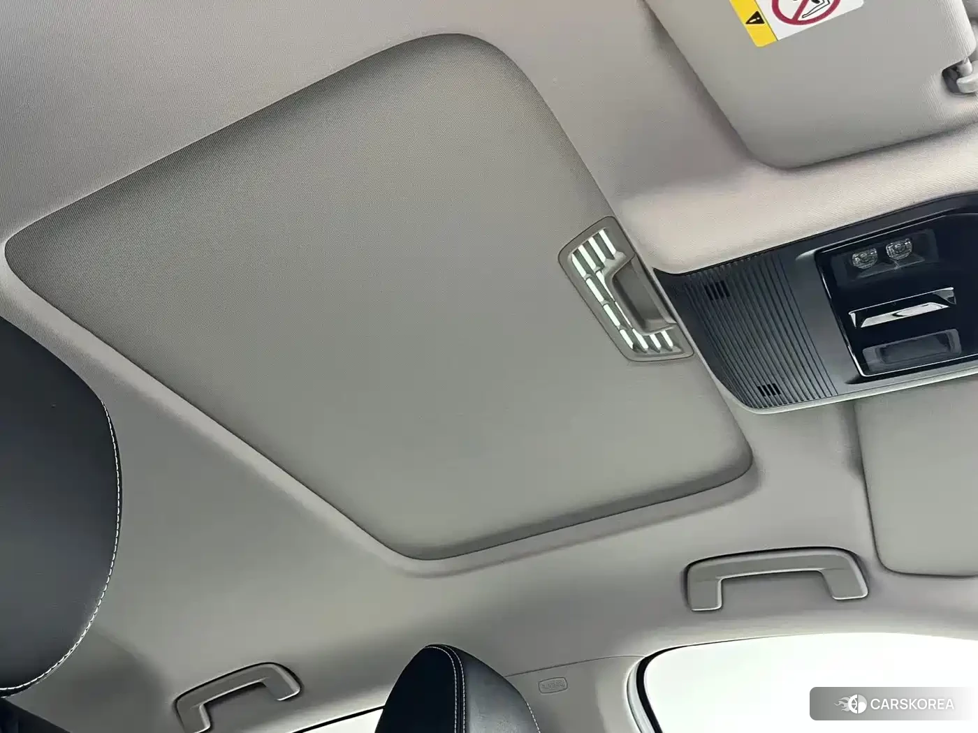Skoda Octavia 2024 Белый из Китая