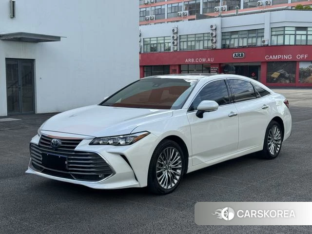 Toyota Avalon 2020 Белый из Китая