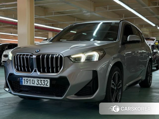 BMW X1 (U11) 2023 Серебристо-серый из Кореи