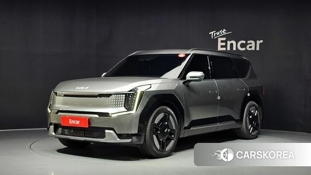 Kia EV9 2023 Серебристо-серый из Кореи