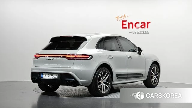 Porsche Macan 2022 Серебристо-серый из Кореи