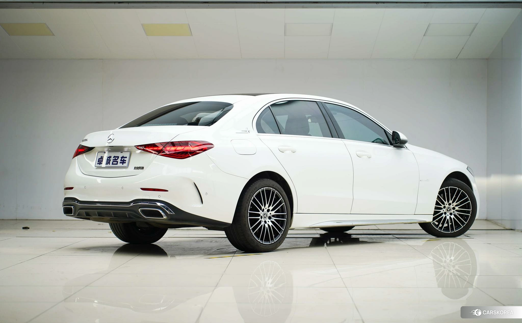 Mercedes-Benz C-class 2023 Белый из Китая