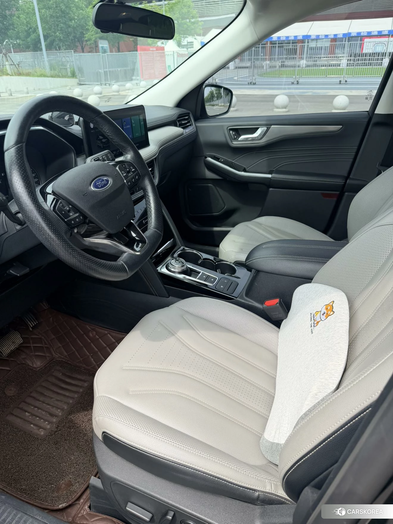 Ford Escape 2020 Черный из Китая