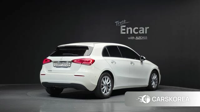 Mercedes-Benz A-Class W177 2020 Белый из Кореи