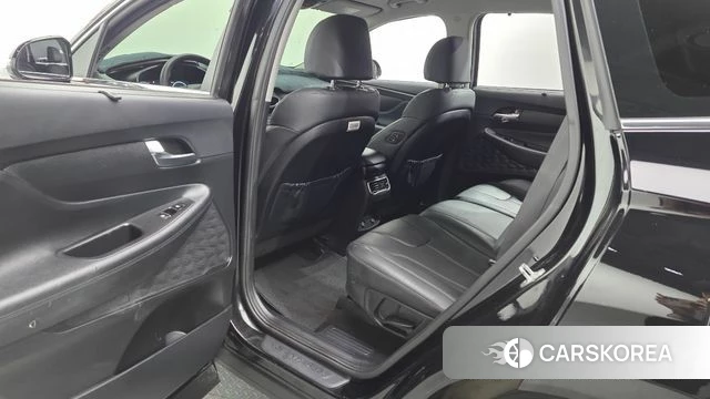 Hyundai The New Santa Fe 2022 Черный из Кореи, фото 2
