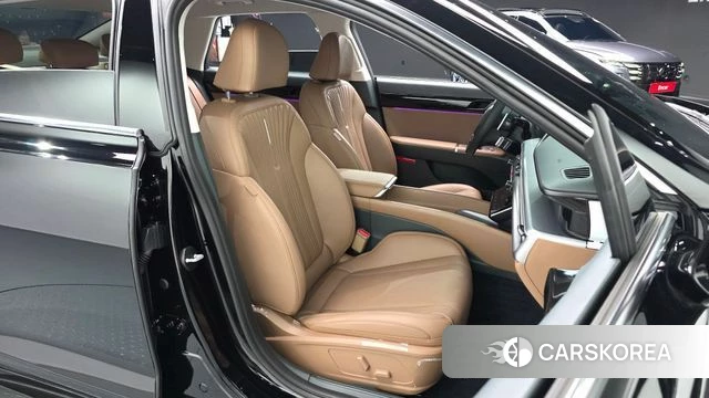 Hyundai Grandeur Hybrid (GN7) 2025 Черный из Кореи, фото 2