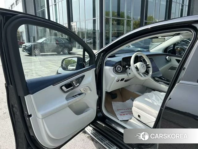 Mercedes-Benz EQE 2026 Темно-серый из Китая, фото 2