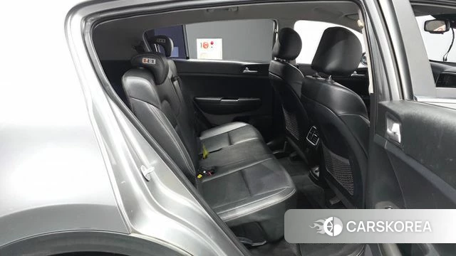 Kia Sportage The Bold 2019 Серебристо-серый из Кореи, фото 2