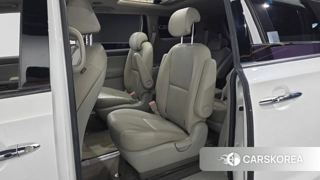 Kia The New Carnival 2019 Белый из Кореи, фото 2