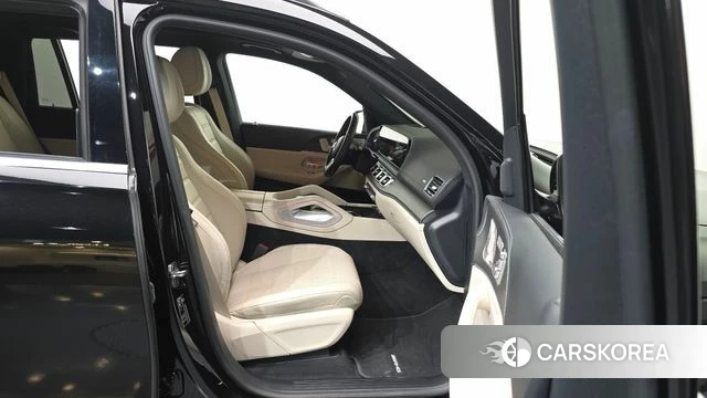 Mercedes-Benz GLS - Class X167 2023 Черный из Кореи, фото 2