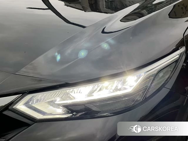 Nissan Sylphy 2022 Черный из Китая, фото 2