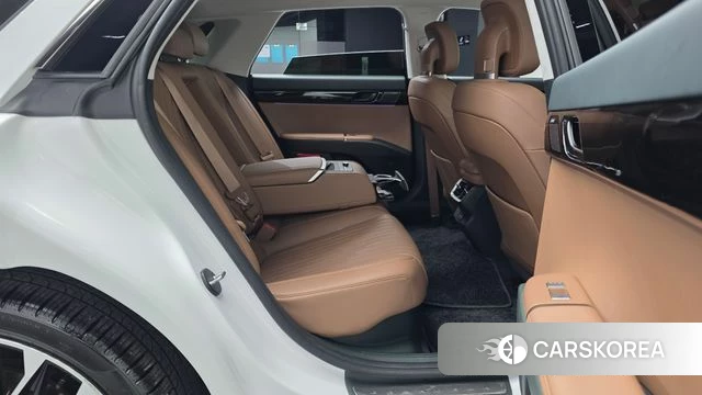 Hyundai Grandeur Hybrid (GN7) 2024 Белый из Кореи, фото 2