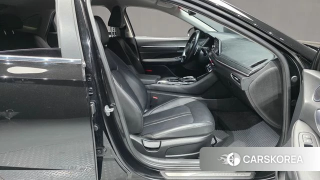 Hyundai Sonata (DN8) 2021 Черный из Кореи, фото 2