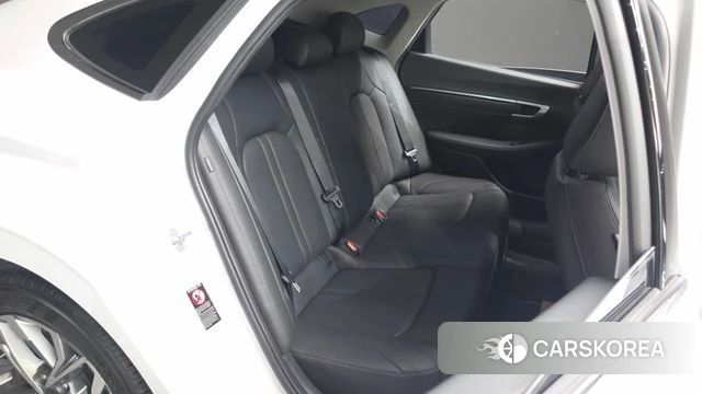 Hyundai Sonata (DN8) 2022 Белый из Кореи, фото 2