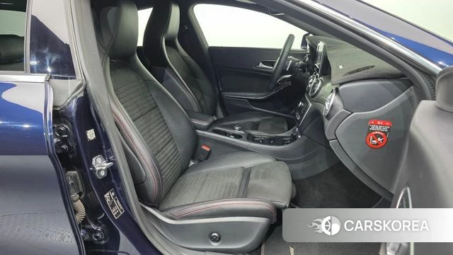 Mercedes-Benz CLA-Class C117 2018 Синий из Кореи, фото 2