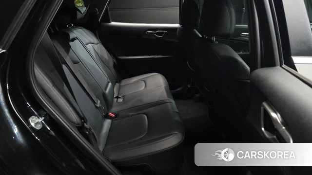 Kia Sportage 5th Generation Hybrid 2021 Черный из Кореи, фото 2