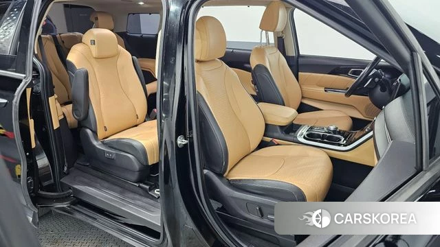 Kia Carnival 4th generation 2021 Черный из Кореи, фото 2
