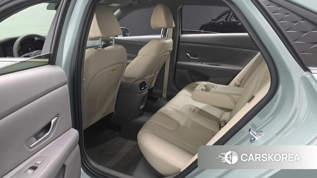 Hyundai The New Avante (CN7) 2025 Зеленый из Кореи, фото 2