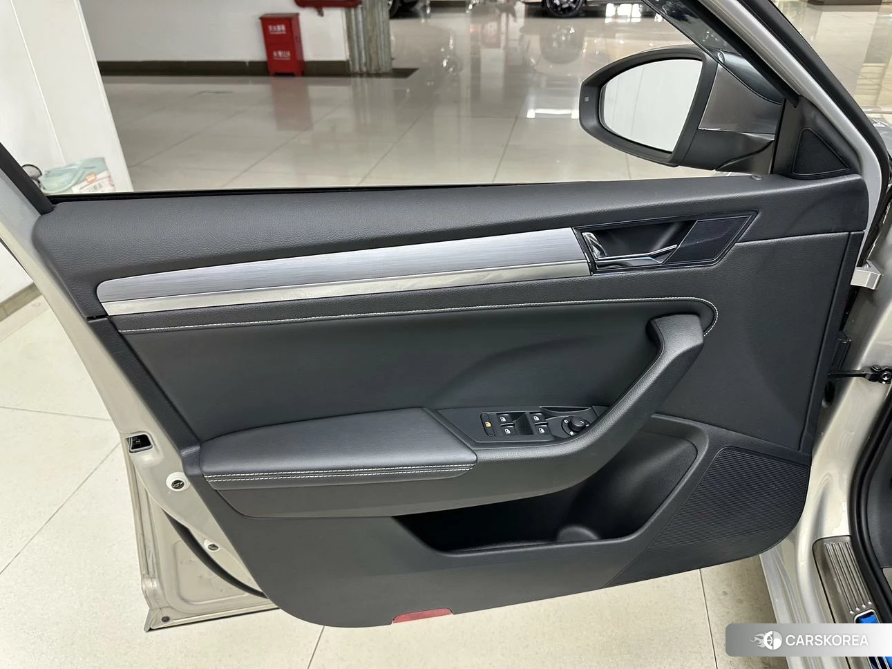 Skoda Superb 2019 Шампань из Китая, фото 2