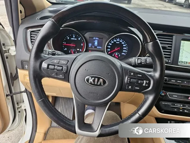 Kia The New Carnival 2018 Белый из Кореи, фото 2