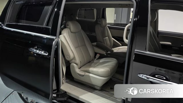 Kia The New Carnival 2019 Черный из Кореи, фото 2