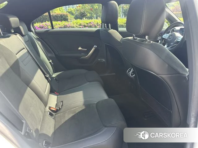 Mercedes-Benz A-Class 2021 Белый из Китая, фото 2