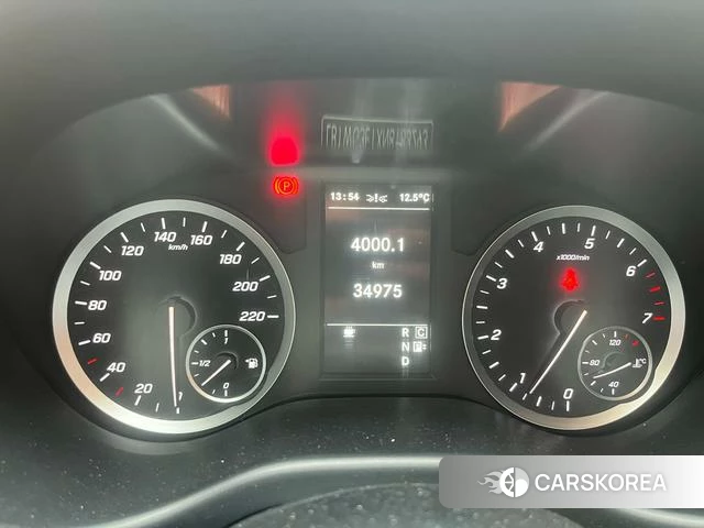 Mercedes-Benz Vito 2023 Черный из Китая, фото 2