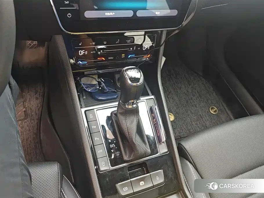 Skoda Superb 2024 Черный из Китая, фото 2
