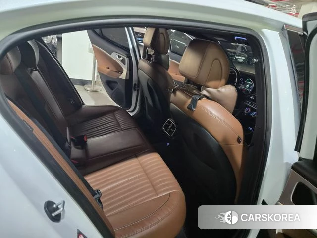 Genesis G70 2019 Белый из Кореи, фото 2