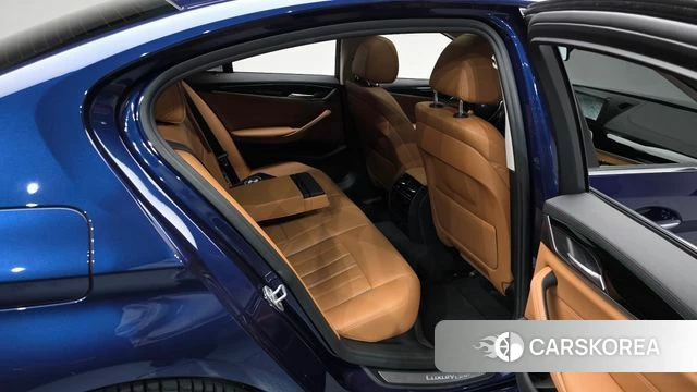 BMW 5 Series (G30) 2018 Синий из Кореи, фото 2