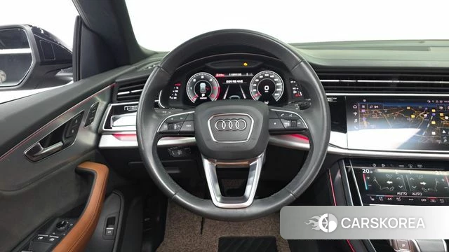 Audi Q8 (4M) 2021 Черный из Кореи, фото 2