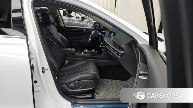 Genesis G80 (RG3) 2024 Белый из Кореи, фото 2