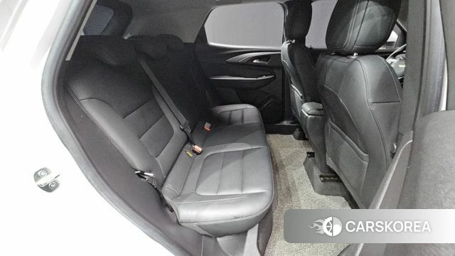 Chevrolet (GM Daewoo) Trailblazer 2021 Белый из Кореи, фото 2