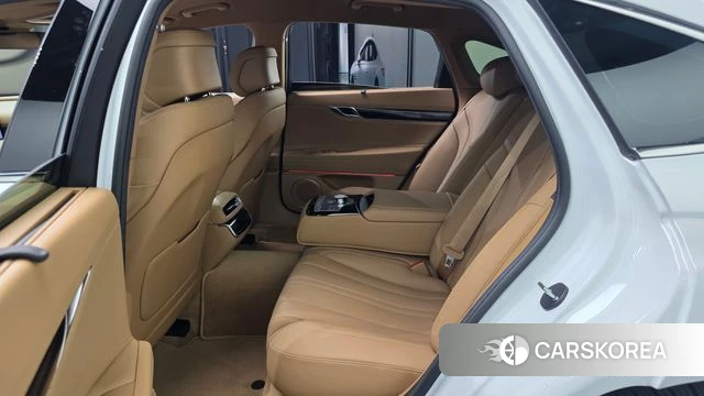 Genesis G80 (RG3) 2026 Белый из Кореи, фото 2
