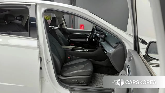 Hyundai Sonata D Edge (DN8) 2023 Белый из Кореи, фото 2