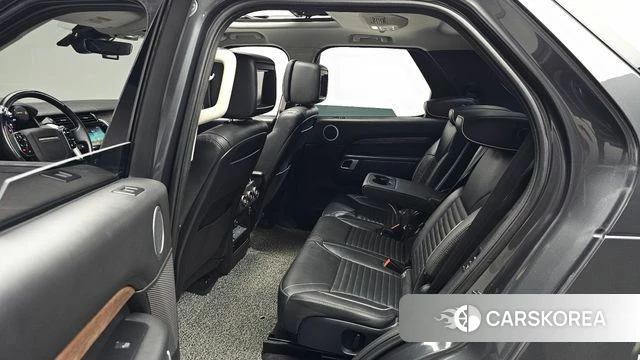 Land Rover Discovery 5 2019 Серый из Кореи, фото 2