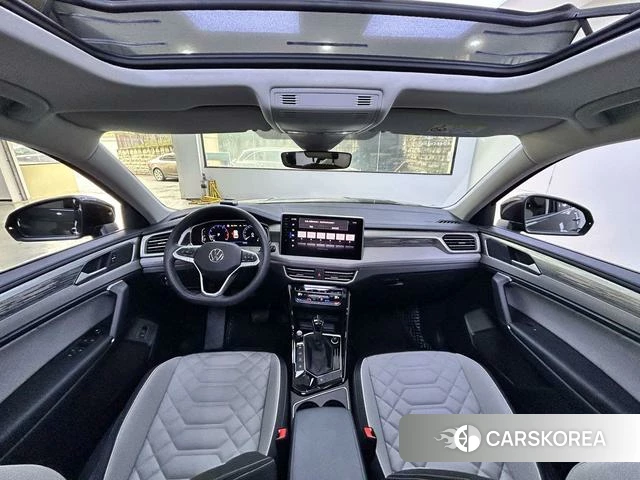 Volkswagen Tayron 2023 Черный из Китая, фото 2