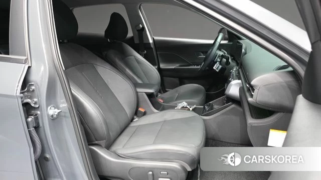 Hyundai Kona Hybrid (SX2) 2026 Серый из Кореи, фото 2