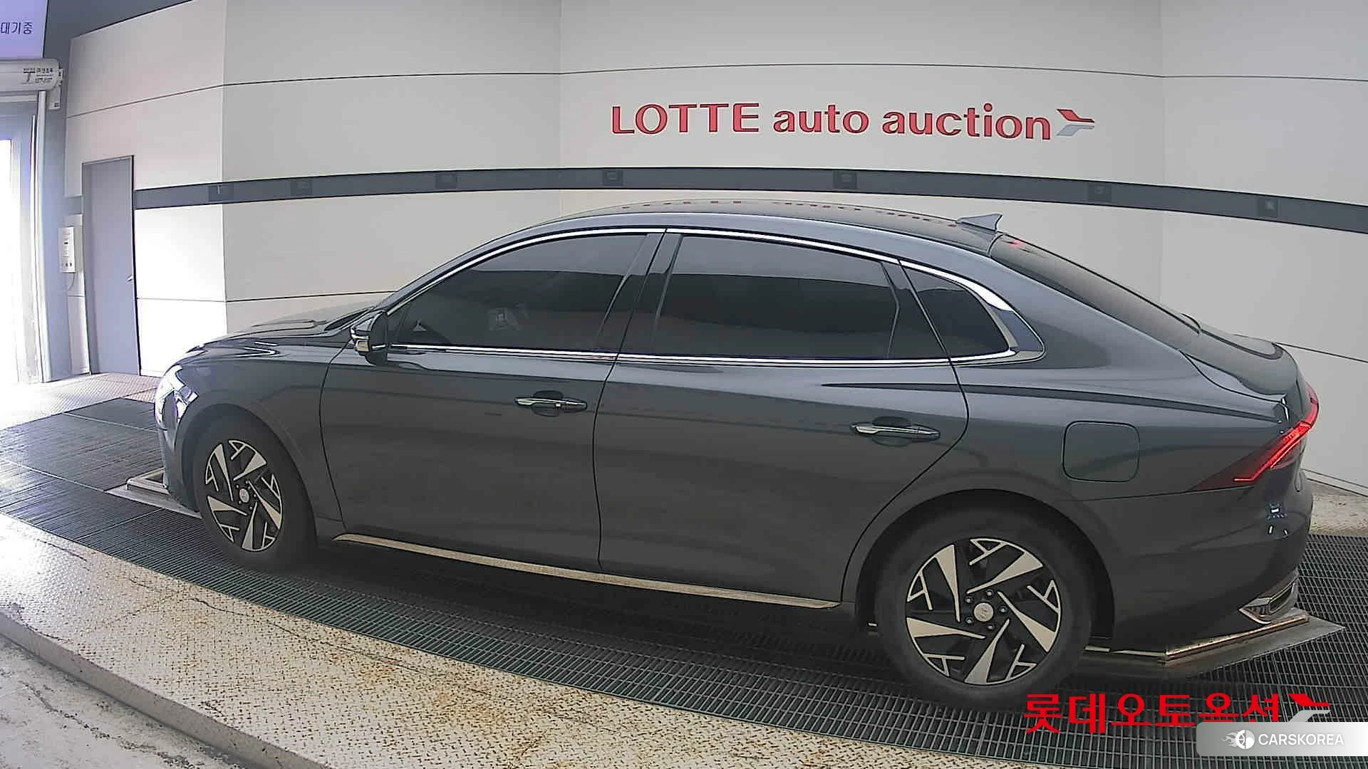 Hyundai Grandeur Hybrid id 4990061 из Кореи 2