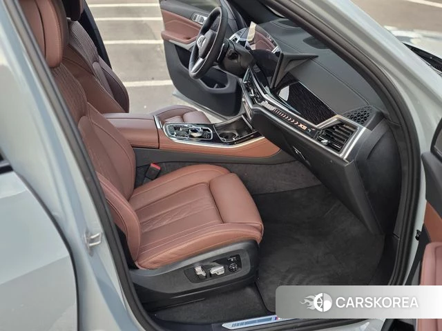 BMW X5 (G05) 2026 Цвет галактики из Кореи, фото 2