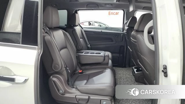 Honda Odyssey 2020 Белый из Кореи, фото 2