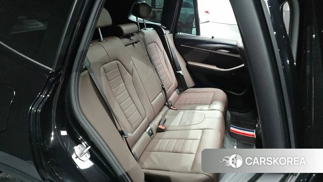 BMW X3 (G01) 2024 Черный из Кореи, фото 2