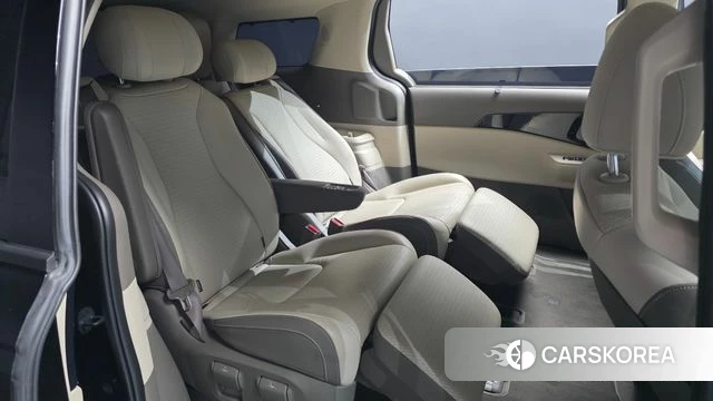 Kia The New Carnival 4th Generation 2024 Черный из Кореи, фото 2