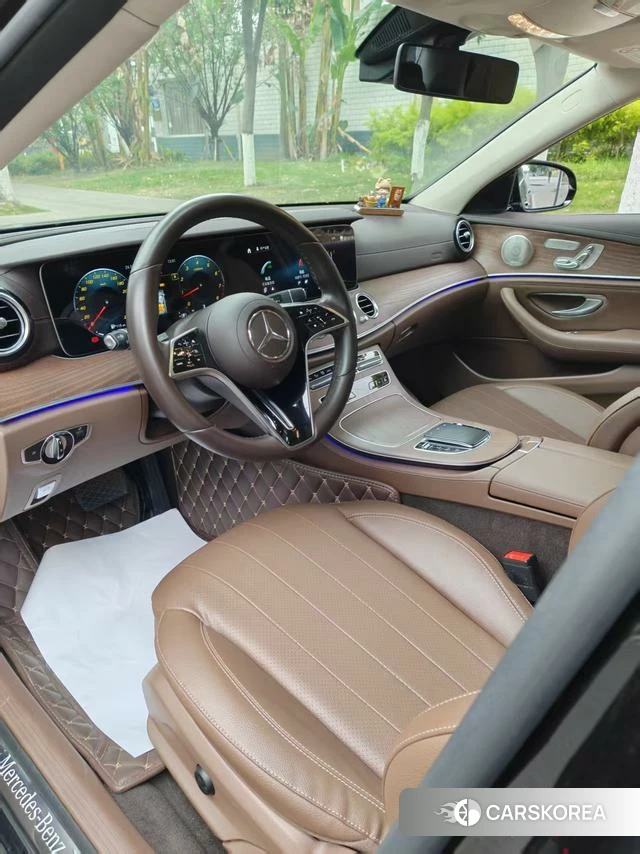 Mercedes-Benz E-Class 2021 Черный из Китая, фото 2