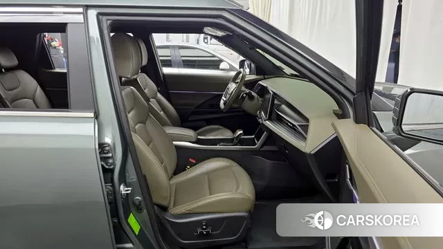Ssangyong Torres 2023 Цвет галактики из Кореи, фото 2