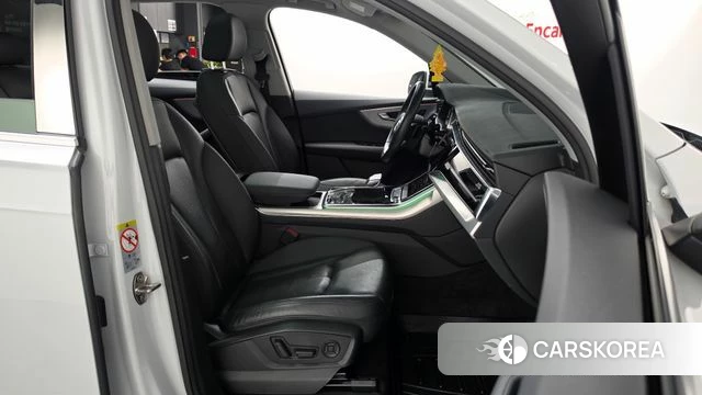 Audi Q7 (4M) 2020 Белый из Кореи, фото 2